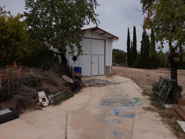 OPORTUNIDAD CASA RUSTICA EN FINCA DE 0,7 HAS.CON VIVIENDA EN SU INTERIOR, PISCINA Y ALMACENES EN MORA LA NOVA — 34