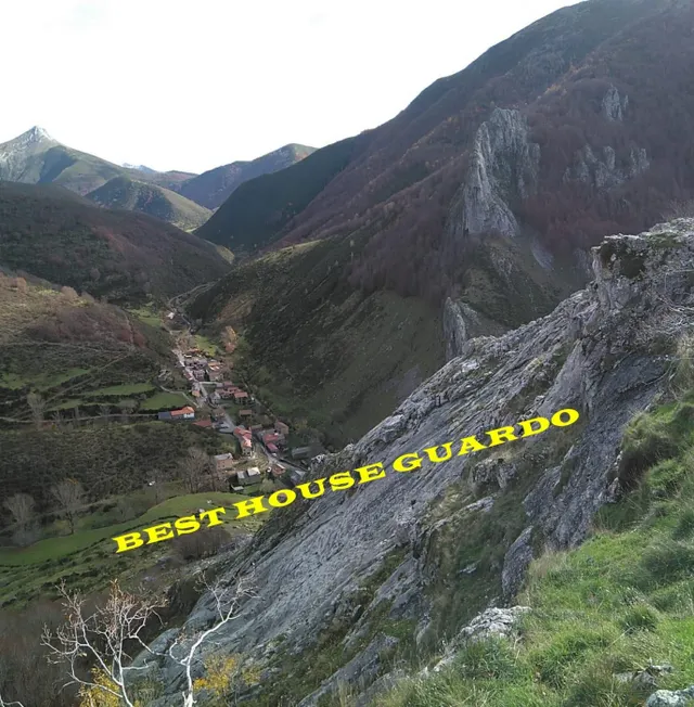 Terreno Urbano en CASASUERTES (Burón) — 3