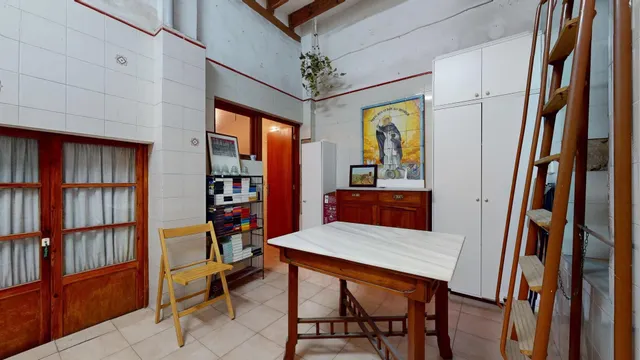 VIVIENDA UNIFAMILIAR CENTRICA — 34