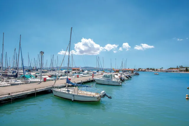 APARTAMENTO  A 700 METROS DEL MAR — 28