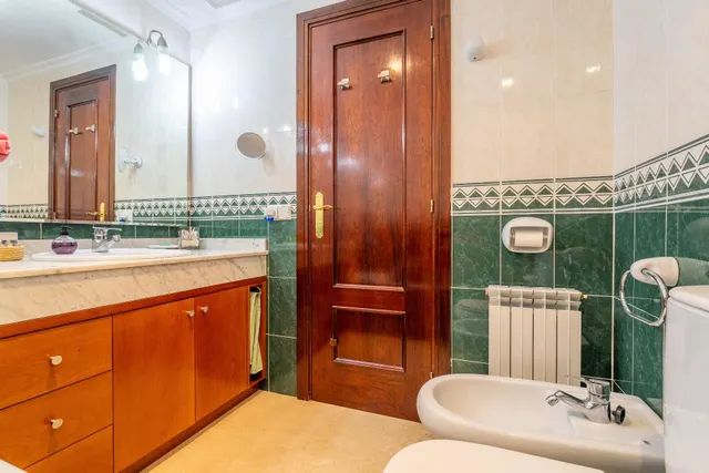 Piso con piscina zona alta de Reus — 18