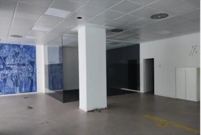 LOCAL COMERCIAL EN MARIANO ANDRÉS — 3