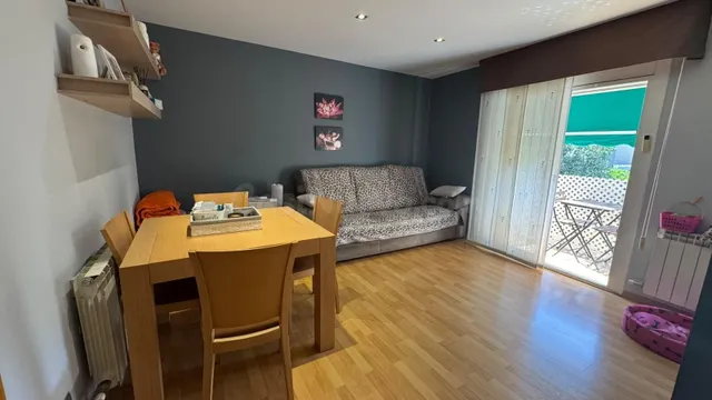 Piso de 2 habitaciones con balcón — 3