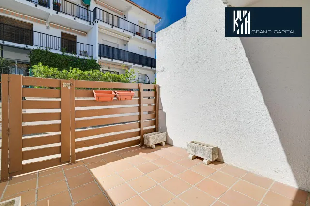 APARTAMENTO EN LA ESCALA — 4