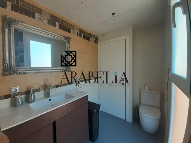 ¡Increíble Ático Reformado en zona Viñuela por €179,900! — 27