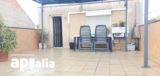 CASA CANTONERA REFORMADA CON LOCAL - GARAJE, EN LA CREU DE BARBERÀ — 24