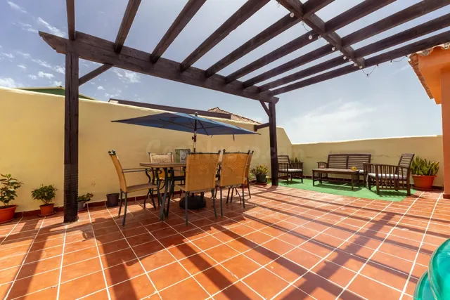 Exclusivo ático con vistas al mar en Riviera del Sol... - foto 2