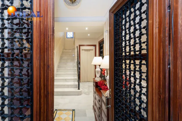 FANTASTICA CASA EN PLAZA DE LOS LOBOS — 3