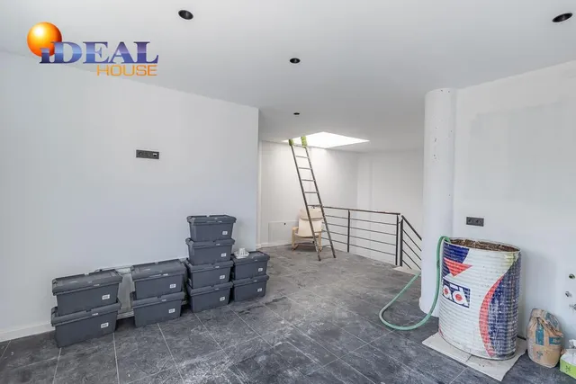 Edificio de nueva construcción en Churriana — 17
