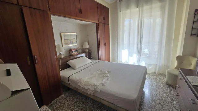 APARTAMENTO EN PRIMERA LINEA LATERAL  A 50 METROS DEL MAR — 14