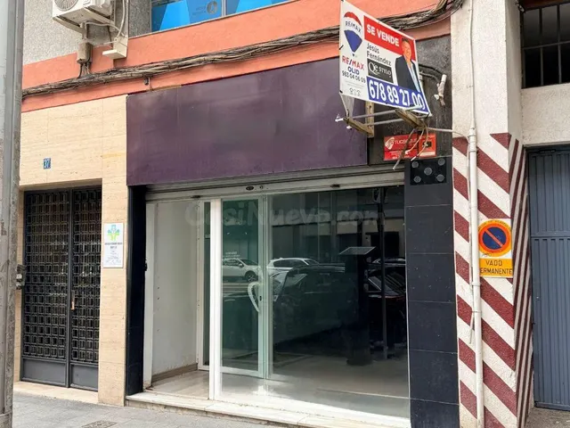 Oportunidad de Inversión Estratégica en Jaén: Local Comercia - foto 4