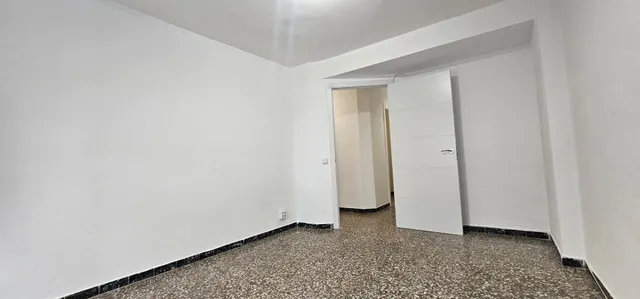 Acogedor Piso en Venta en San Blas, Alicante por €159,000 — 21