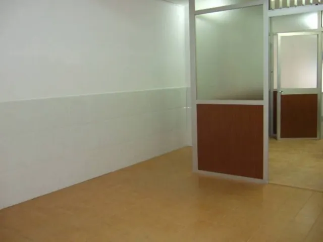 LOCAL COMERCIAL EN VENTA EN LA ZONA EIXAMPLE — 3
