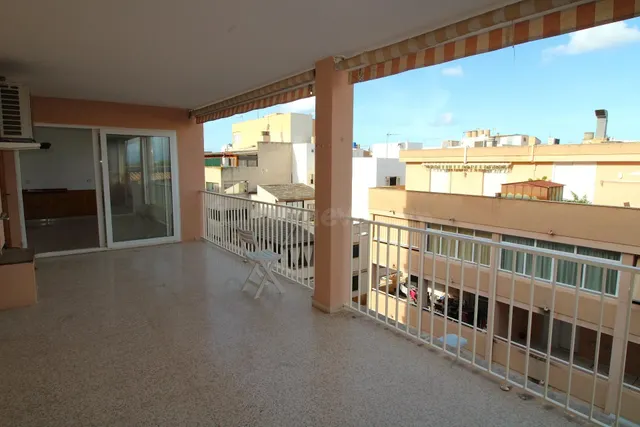 Bonito y amplio piso con terraza — 4