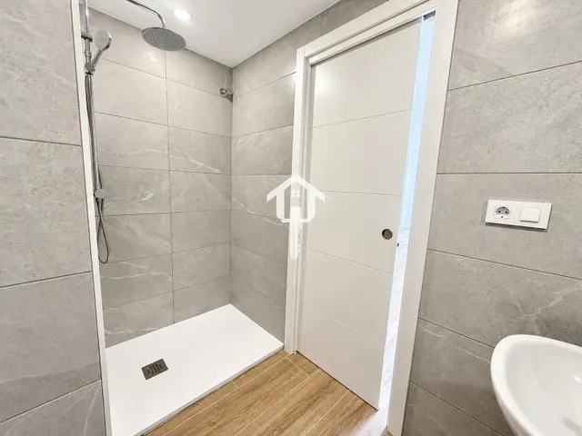 Piso 2 habitaciones 60m² en venta - Carolinas Altas — 17