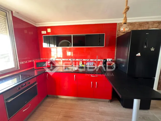 Piso reformado en Bda. Los Ángeles - Barrio Alto — 6