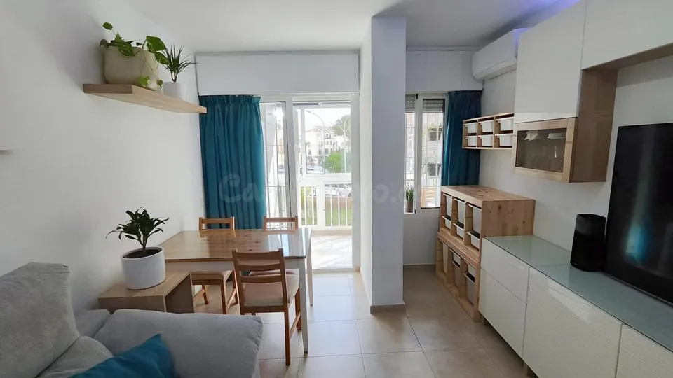 Apartamento reformado con piscinas comunitarias en Benalmádena