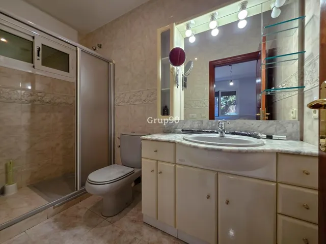 ? Chalet exclusivo en Lleida – Espacio, privacidad y ubicación — 29