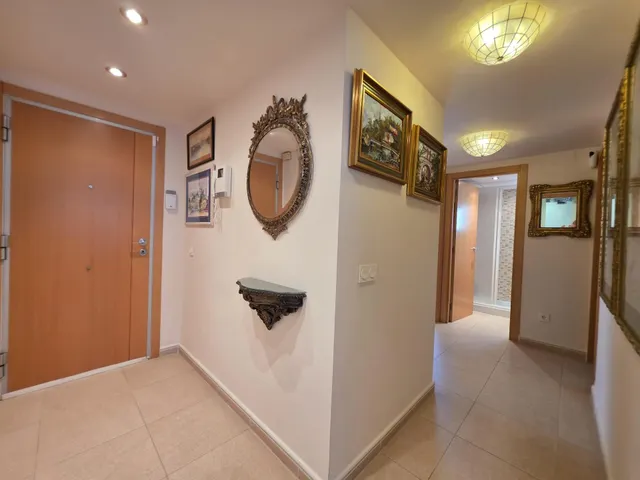 PISO 3 habitaciones A 20 M DE LA PLAYA CON PARKING DOBLE Y TRASTERO — 14