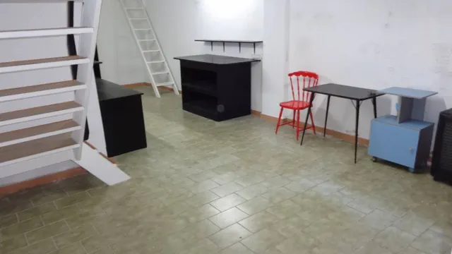LOCAL ECONOMICO — 3