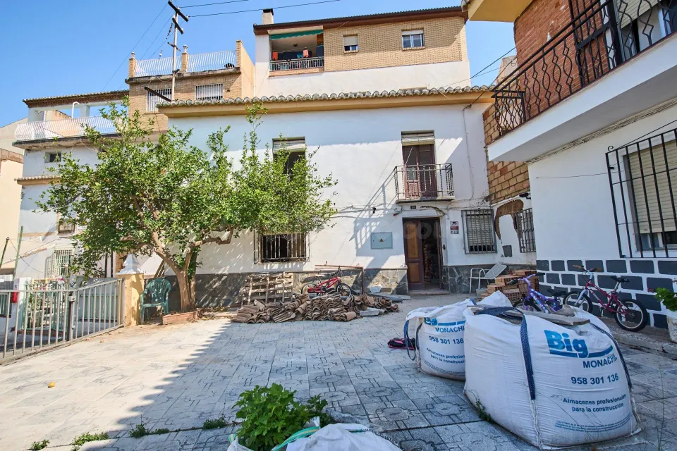Casa en Huetor Vega