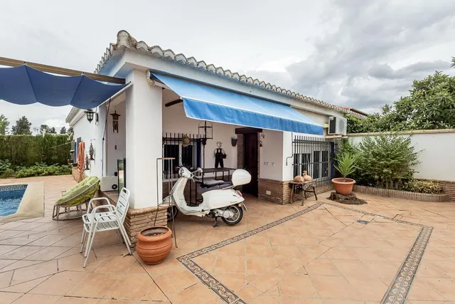 CASA CON PISCINA EN URB LOS CHOPOS - LAS GABIAS — 6