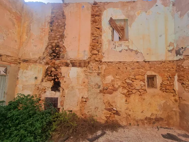CASA DE PUEBLO EN SONEJA — 10