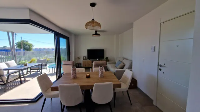 FUENGIROLA,3 DORMITORIOS Y 2 BAÑOS. LOS PACOS — 18