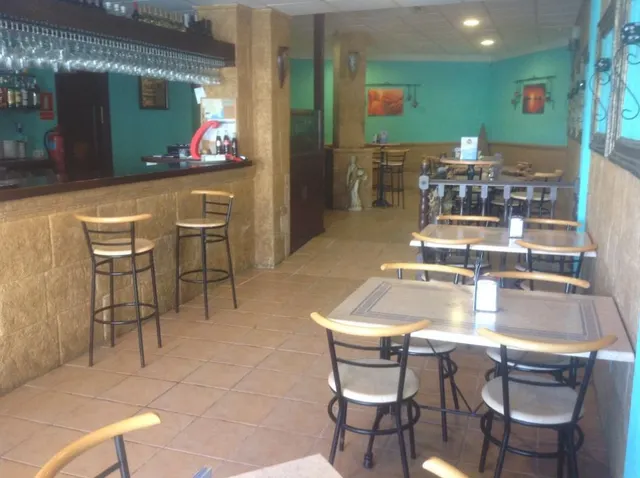A la venta Cafetería-Restaurante — 6