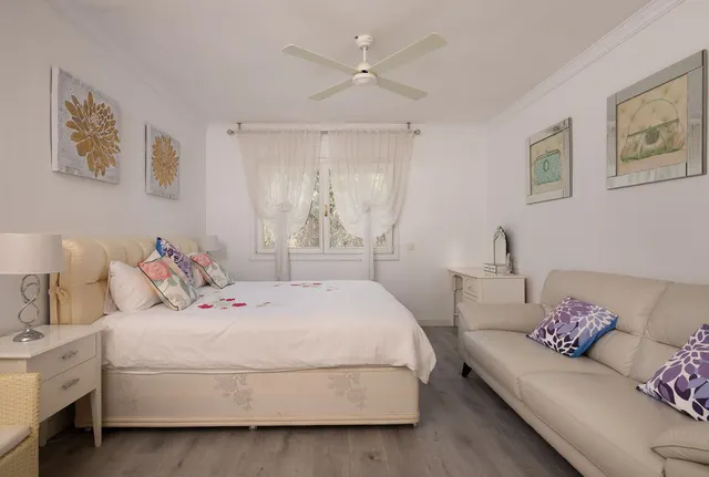 Chalet 9 habitaciones 1112m² en venta - Marbella — 23