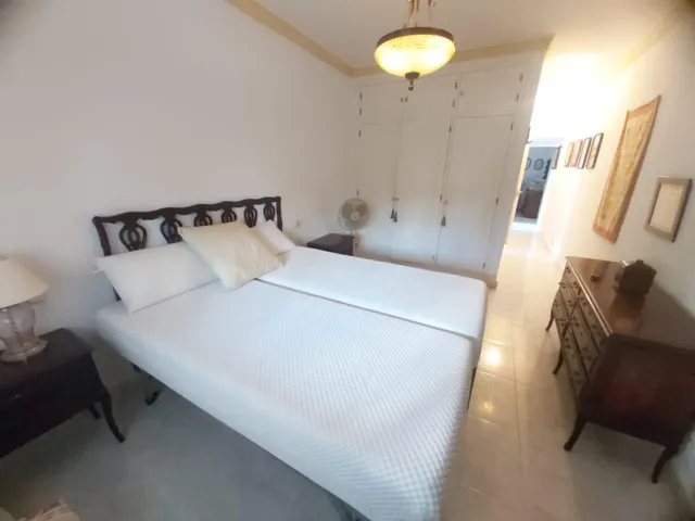 ESPECTACULAR CHALET CON PISCINA EN LA COLONIA SAN MIGUEL — 48