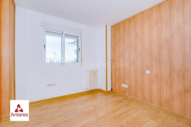 Atico muy amplio con gran terraza en Arabial — 22