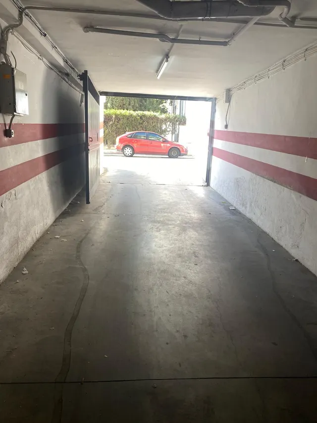 PLAZA DE GARAJE JUNTO A LA FACULTAD DE DERECHO — 7