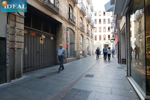 A5931J6. Aparcamiento. www.idealhouse.es — 15