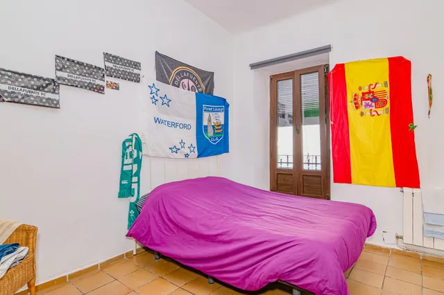 Casa de pueblo en el corazón de Cúllar Vega (Plaza de la Constitución) — 20