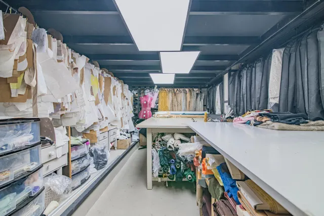 Se vende espectacular espacio comercial reformado en el corazón de Granada — 12