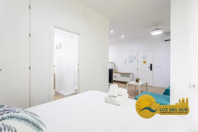 PRECIOSO APARTAMENTO A 50 METROS DE LA PLAYA — 10
