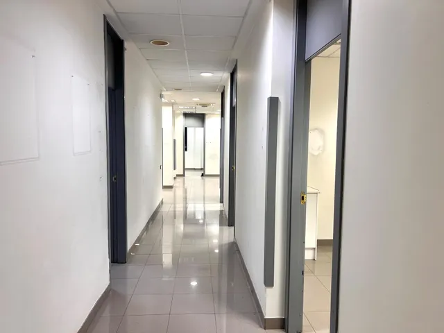 Local en venta en Calle de l'Alguer — 17