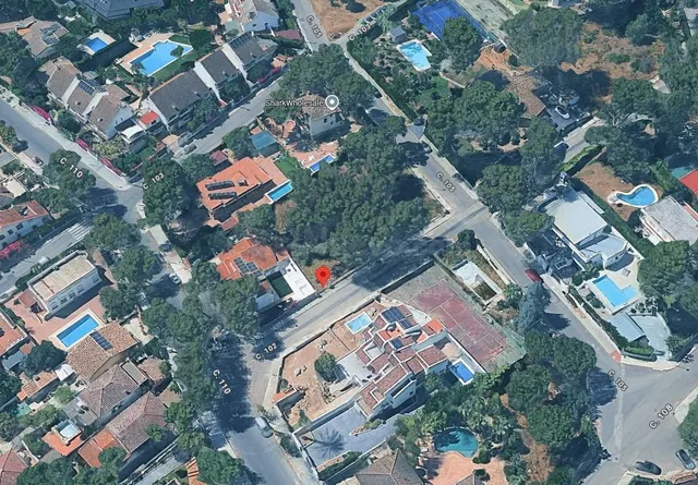 Parcela en venta con proyecto de Chalet de diseño en La Caña - foto 4