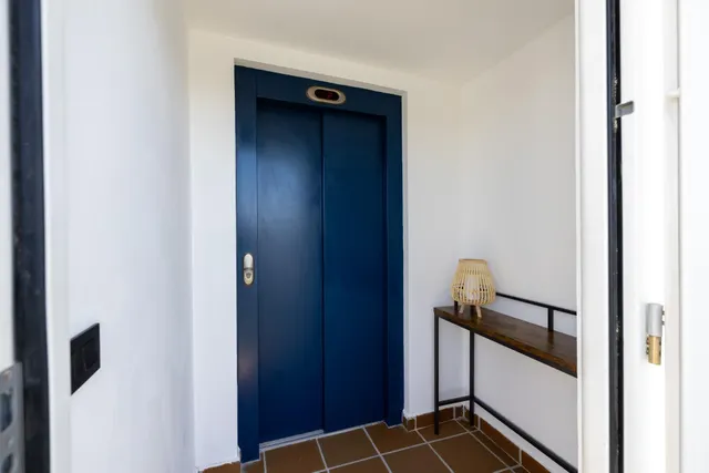 Ático Dúplex Reformado con Terraza de Ensueño en Armilla — 45