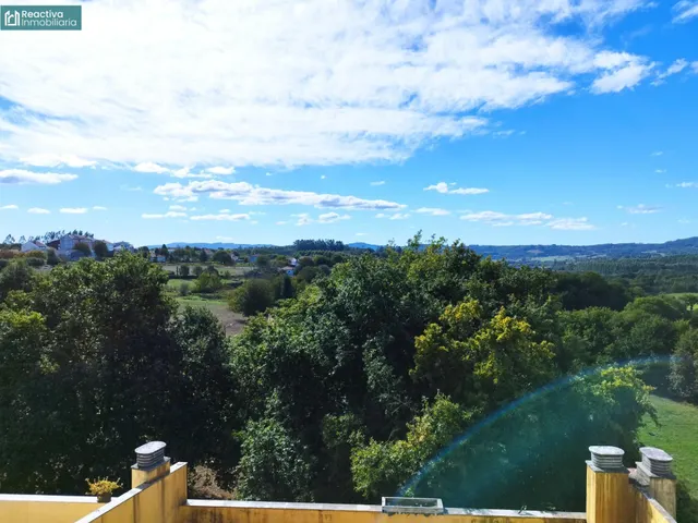 Piso en Arzúa — 17