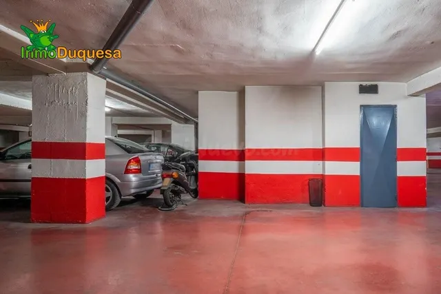 3 PLAZAS DE APARCAMIENTO juntas en Pedro Antonio de Alarcón. — 20