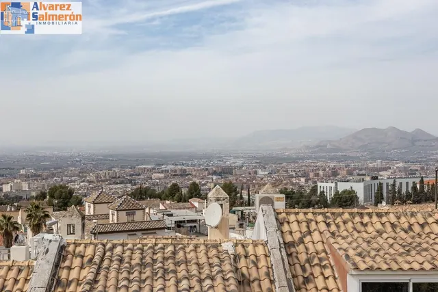 Casa única en Granada capital. — 37