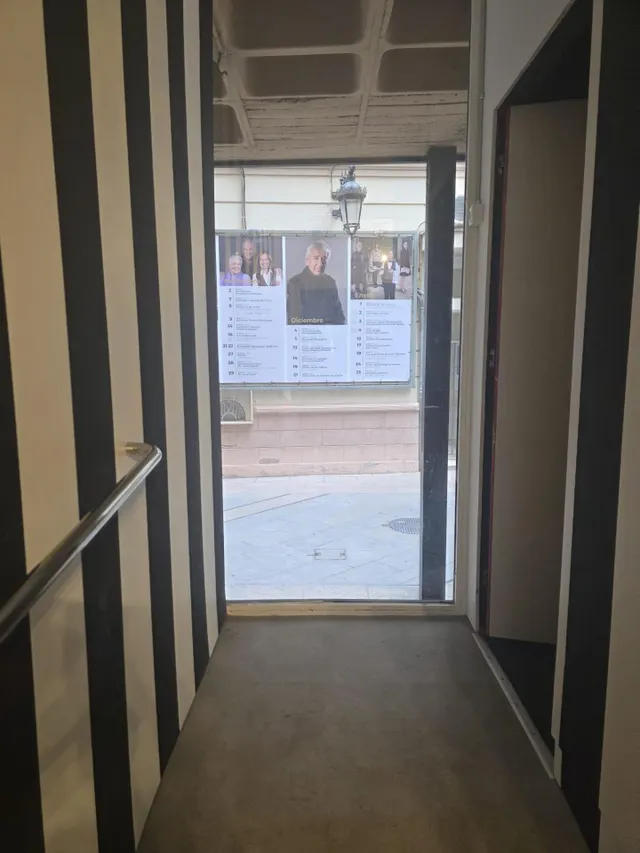 LOCAL EN ALQUILER EN EL CENTRO DE ELCHE — 6