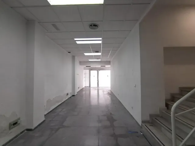 LOCAL comercial (200m2) en ALQUILER  zona PLAZA DE CREVILLENTE — 3