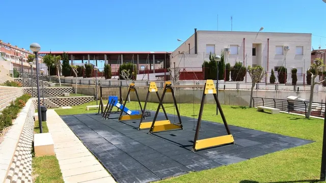 Apartamento moderno en Santa Pola con vistas despejadas — 22
