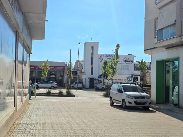 Se vende local comercial con posibilidad de hacer cambio de uso a vivienda — 20