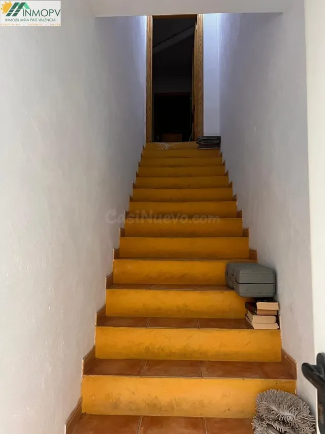 EN VENTA GARAGE CERRADO + ALTILLO INDEPENDIENTE ! - foto 4