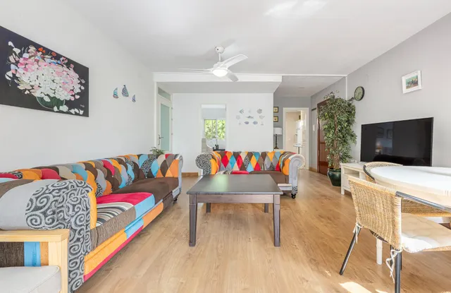 Vivienda con terraza y vistas al mar en Avenida de las Gaviotas, Fuengirola — 9