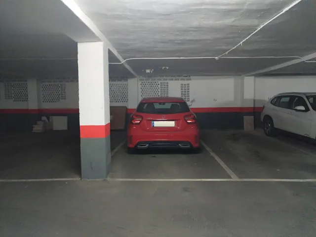 Soberbio piso en Avenida Ramón y Cajal — 28